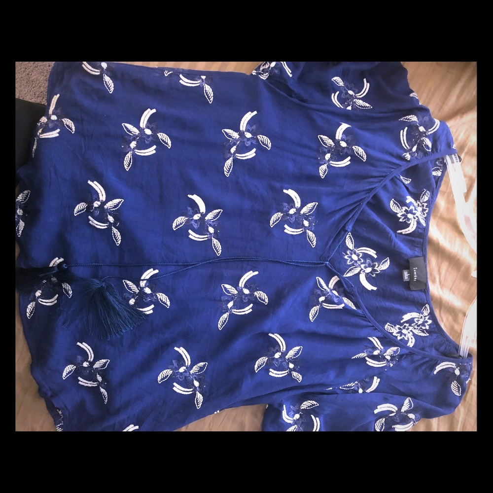 Blue blouse